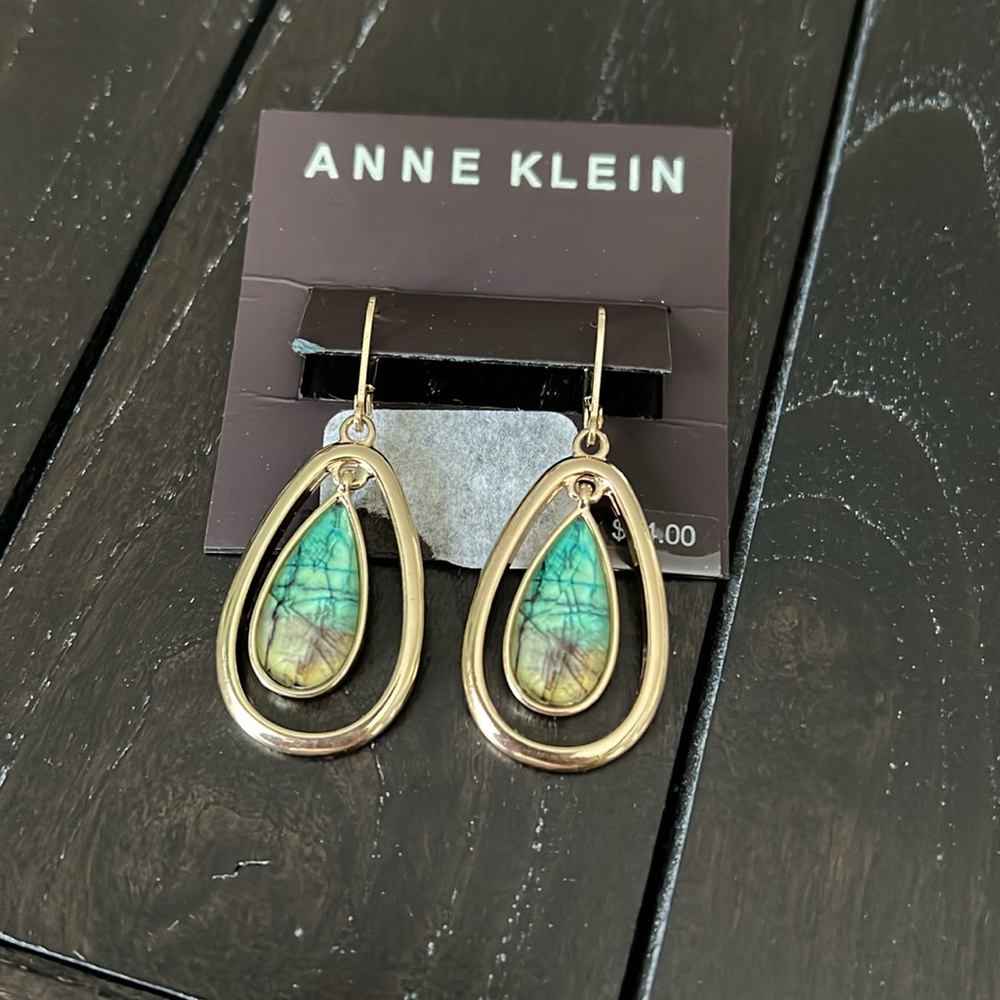 Anne Klein Earrings - Picture 3 of 7